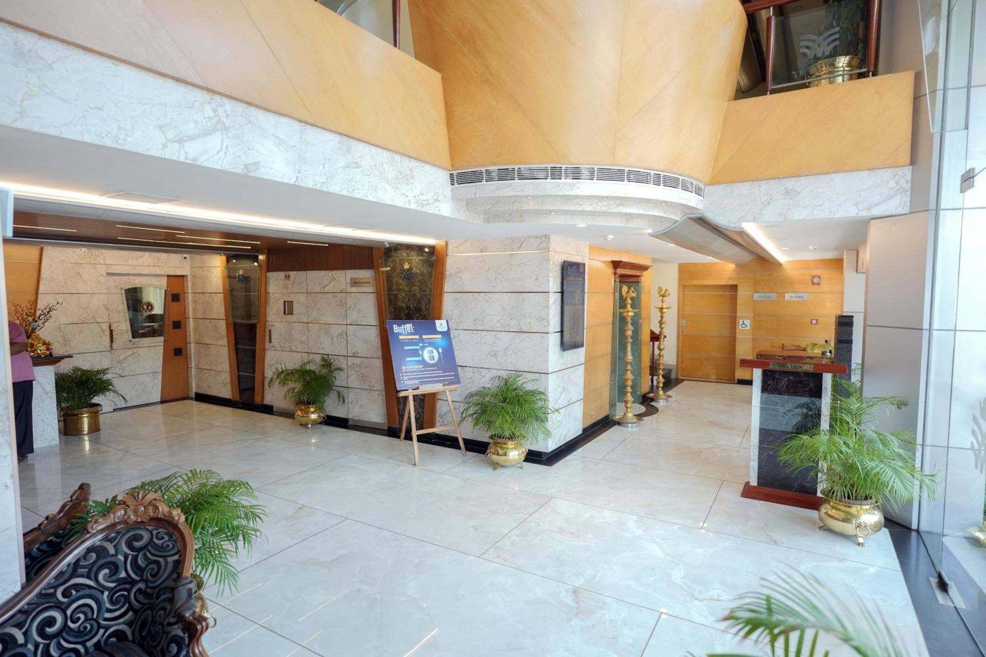 Maurya Rajadhani Thiruvananthapuram Exterior photo